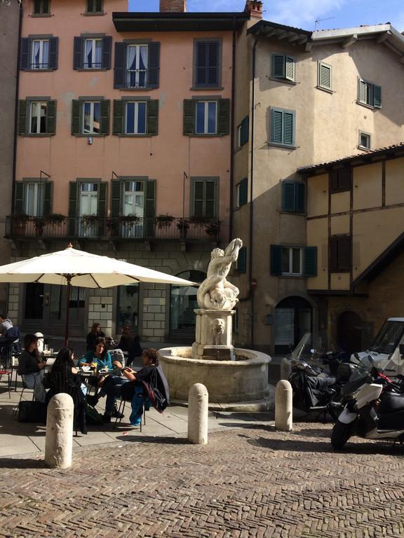 La Rosa Scarlatta Lejlighed Bergamo Eksteriør billede